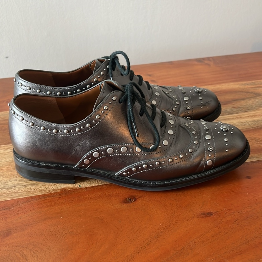 Coach Tegan Leather Oxford With Studs. Size 6.5. - Picture 2 of 13
